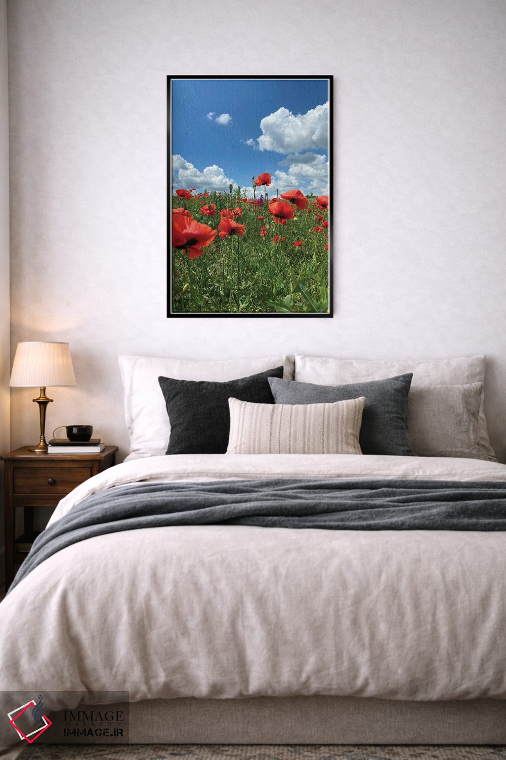 تابلو دکوراتیو شقایق های قرمز وحشی روی مزرعه ۳ اثر مایک کیف - D6B