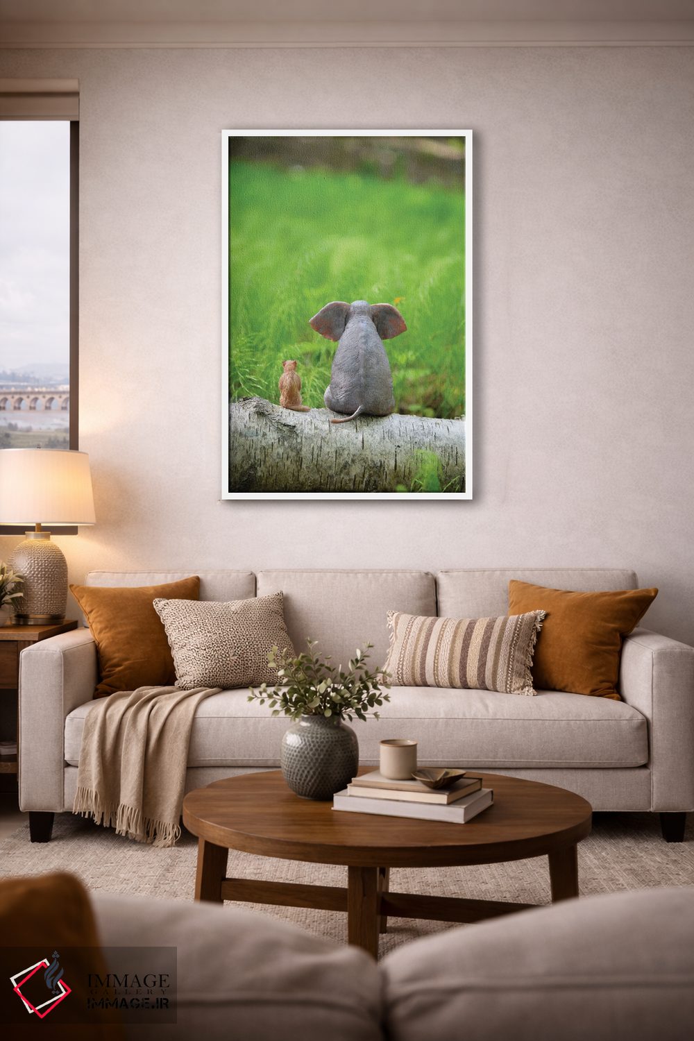 تابلو دکوراتیو فیل و سگ روی چمنزار سبز نشسته اند اثر مایک کیف - D3W