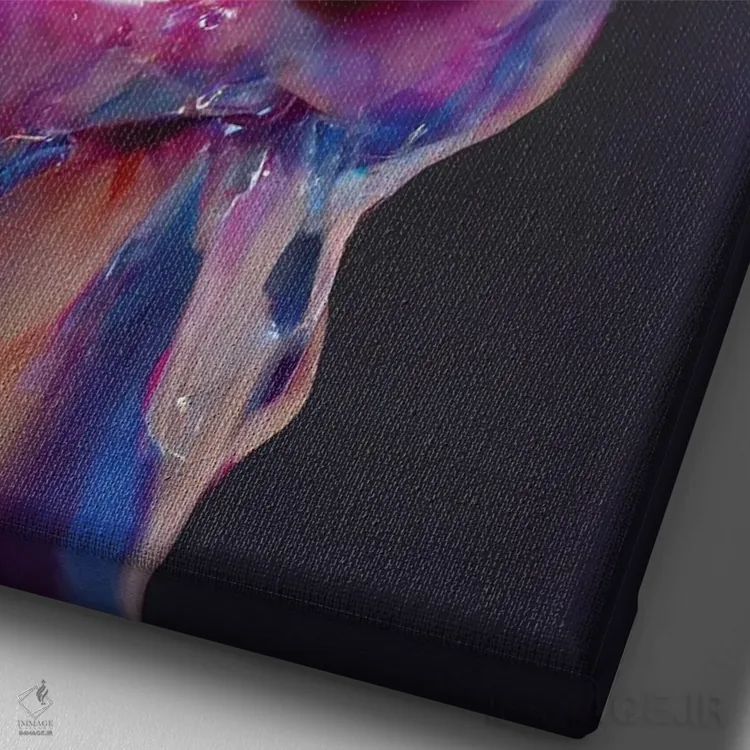 تابلو دکوراتیو رزهای قرمز پوشیده شده با شیره شیرین ۲ اثر مایک کیف - نمای نزدیک بافت بوم