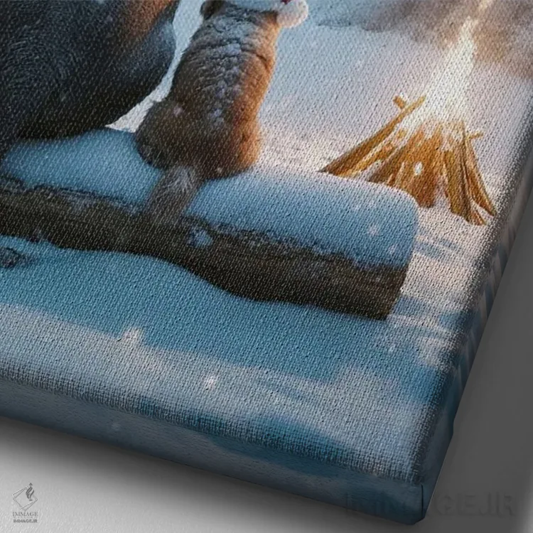 تابلو دکوراتیو فیل و سگ در جنگل نشسته و به درخت کریسمس نگاه می کنند اثر مایک کیف - نمای نزدیک بافت بوم