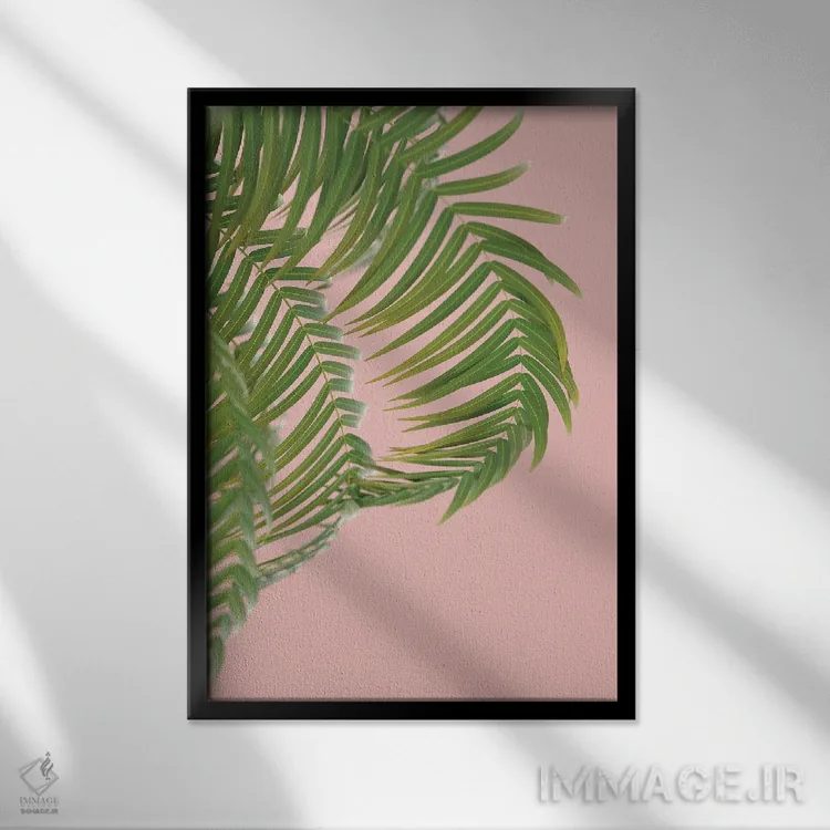 تابلو مینیمال شاخه نخل بر پس زمینه هلو دوم اثر مایک کیف - نمای قابدار مشکی