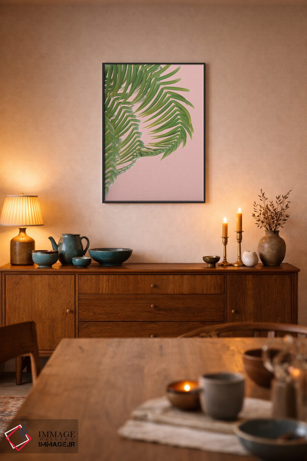 تابلو مینیمال شاخه نخل بر پس زمینه هلو دوم اثر مایک کیف - D6B