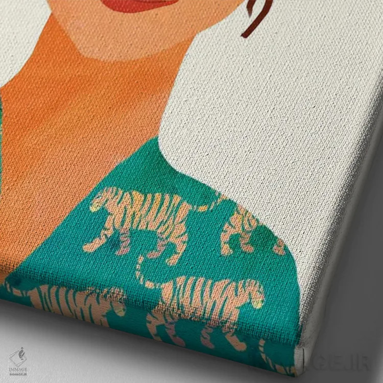 تابلو دکوراتیو فریدا اثر میا چارو - نمای نزدیک بافت بوم