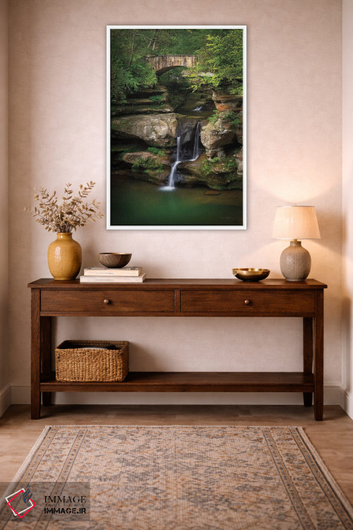 تابلو دکوراتیو آبشار بالایی غار مرد پیر اثر آلن ماچروویچ - D3W
