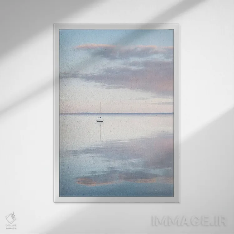 تابلو دکوراتیو قایق بادبانی در خلیج بلینهام ۲ اثر آلن ماچروویچ - نمای قابدار سفید