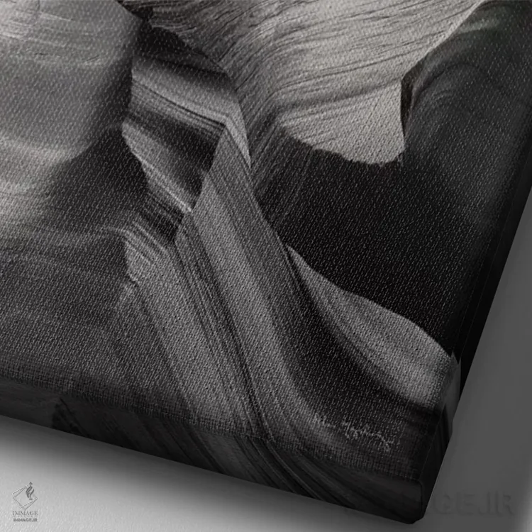 تابلو دکوراتیو دره آنتلوپ پایین ۹ سیاه و سفید اثر آلن ماچروویچ - نمای نزدیک بافت بوم