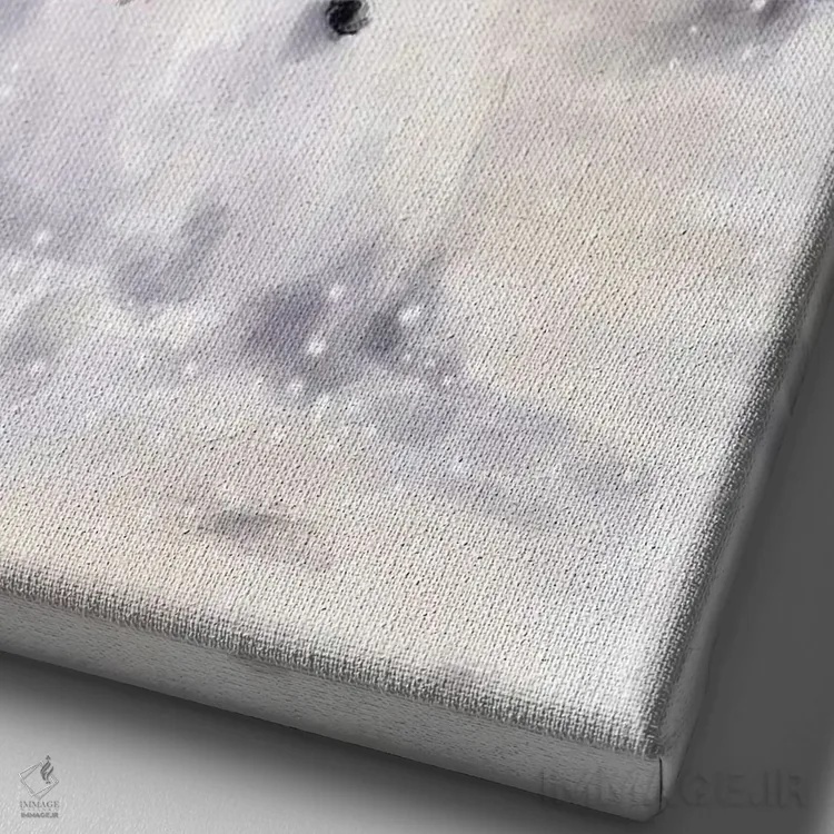 تابلو دکوراتیو "آدم برفی در جنگل ۱" اثر ماکیکو - نمای نزدیک بافت بوم