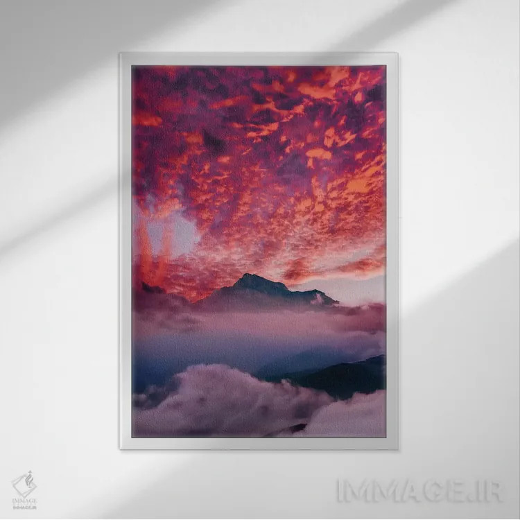 تابلو دکوراتیو "غروب قفقاز" اثر هوبوپیبا - نمای قابدار سفید