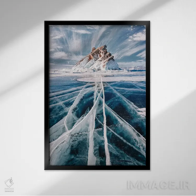 تابلو دکوراتیو "زمستان سیبری" اثر هوبوپیبا - نمای قابدار مشکی