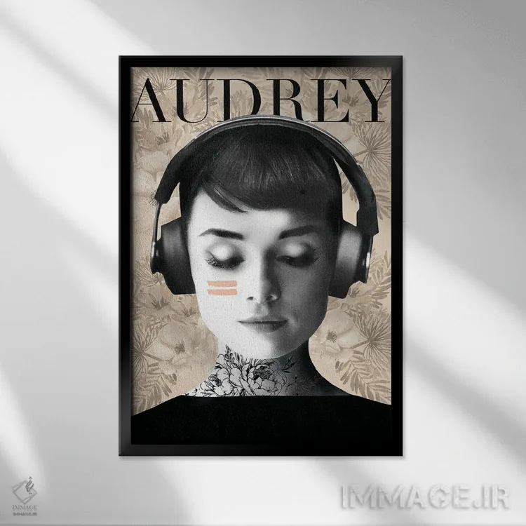 تابلو مدرن "هدفون آدری" اثر مرسدس لوپز چارو - نمای قابدار مشکی