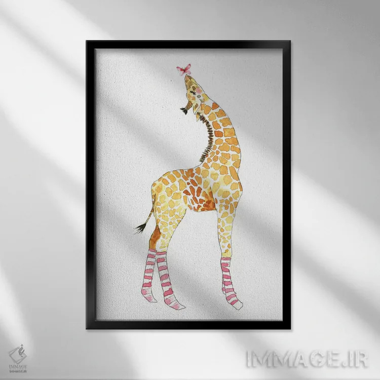 تابلو دکوراتیو زرافه با پروانه اثر مرسدس لوپز چارو - نمای قابدار مشکی