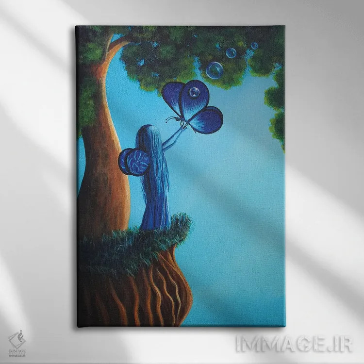 تابلو دکوراتیو پری یاقوت کبود اثر سالن هنری مون لایت - نمای روبهرو روی دیوار