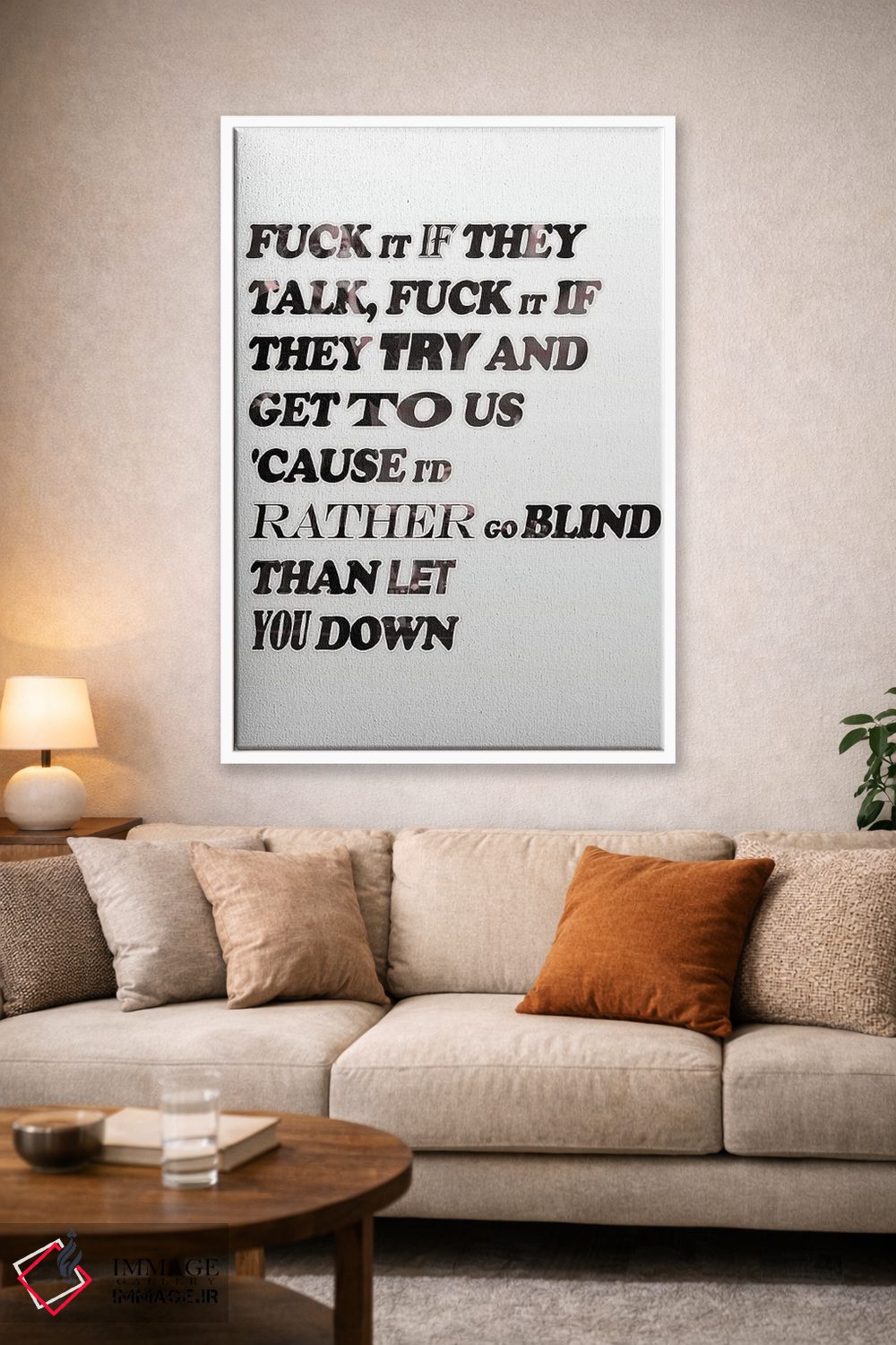 تابلو دکوراتیو گربه ماهی و بوتل من ها اثر JMA مدیا - D1W