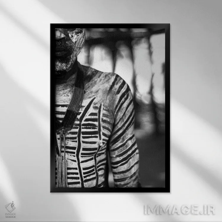 تابلو دکوراتیو قبیله دوم اثر مارک مکلارن جانسون - نمای قابدار مشکی