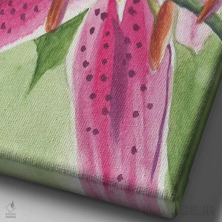 تابلو دکوراتیو لیلی استارگیزر اول آبرنگ اثر میشل موسپنس - نمای نزدیک بافت بوم