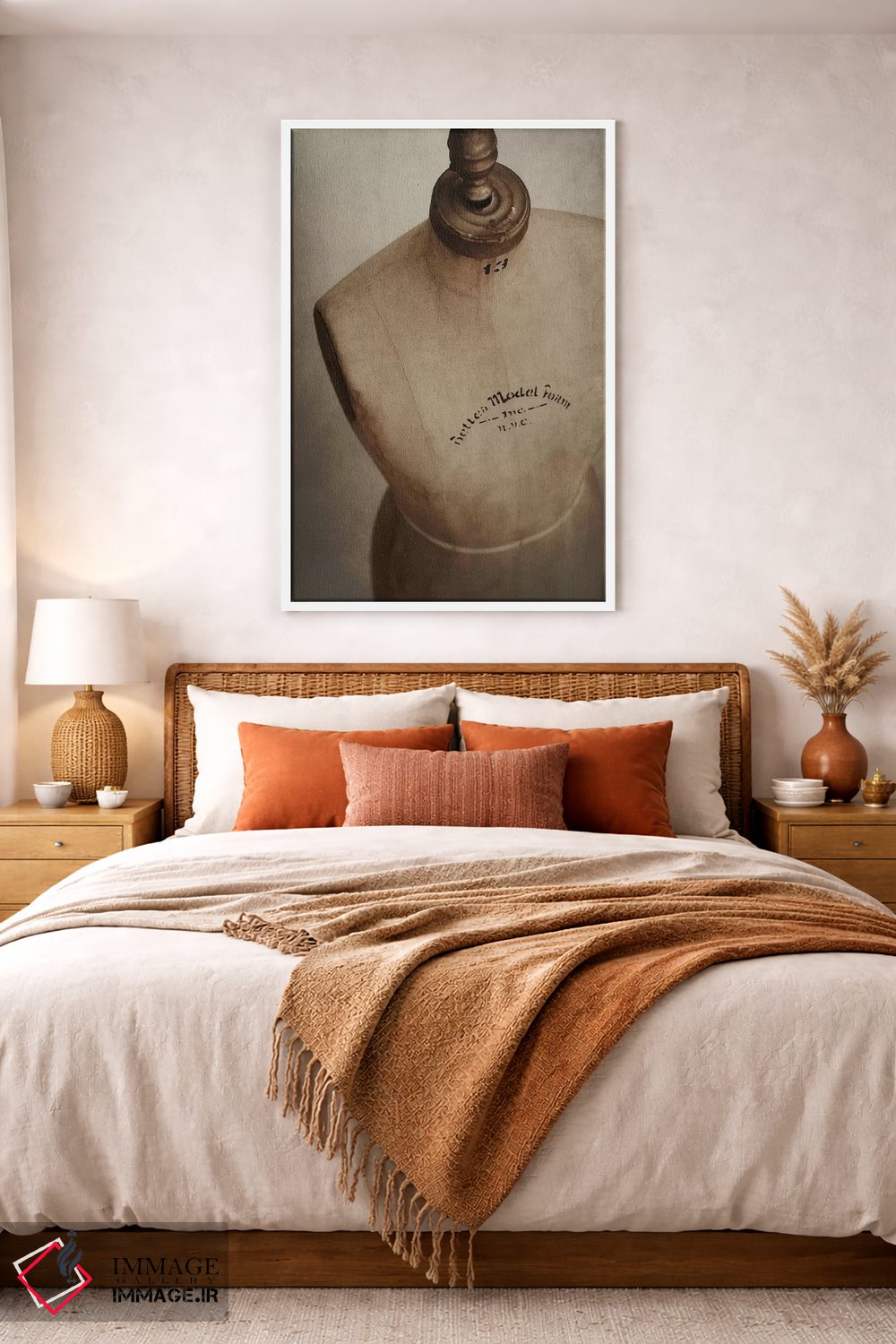تابلو دکوراتیو "فرم لباس وین" اثر مندی لین - D2W