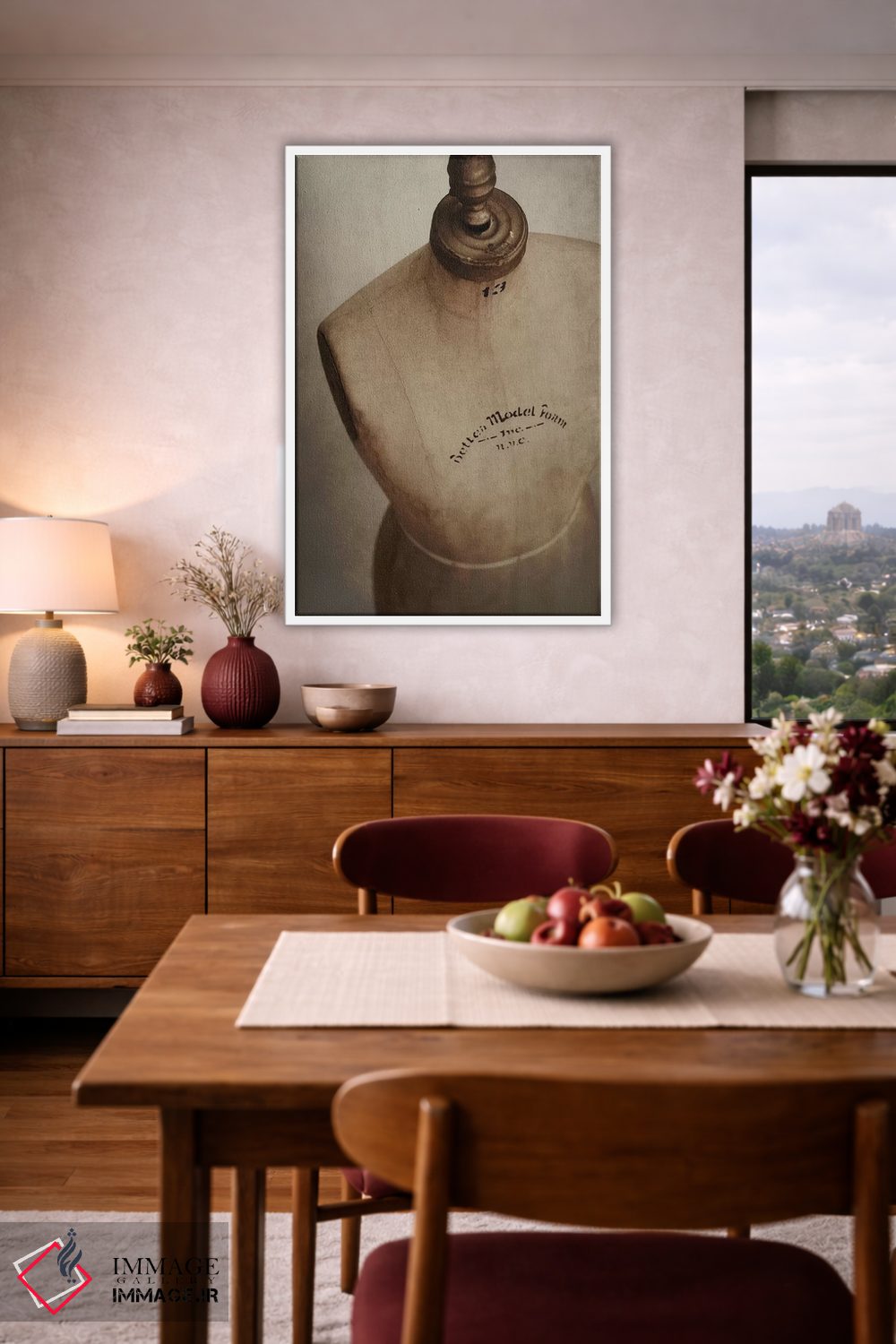 تابلو دکوراتیو "فرم لباس وین" اثر مندی لین - D3W