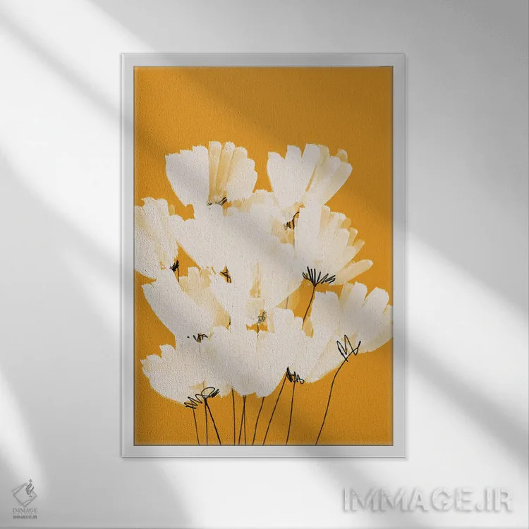 تابلو مدرن گل های سفید روی زمینه طلایی اثر مورگان هارپر نیکولز - نمای قابدار سفید