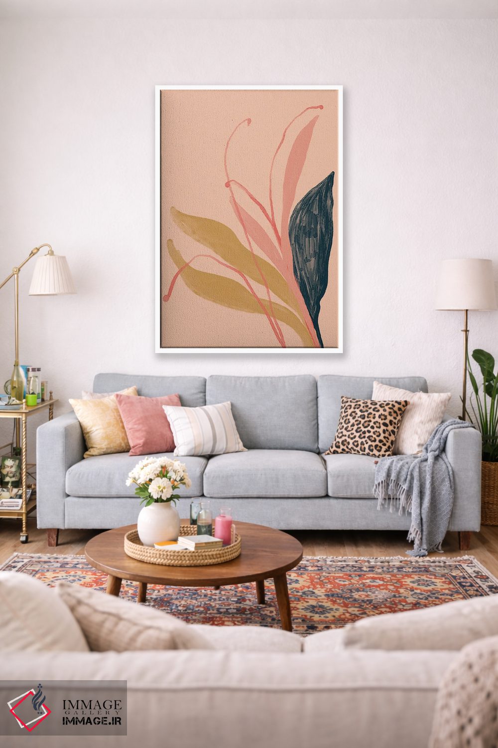 تابلو مدرن گل های سرمه ای، صورتی و طلایی روی هلویی اثر مورگان هارپر نیکولز - D1W