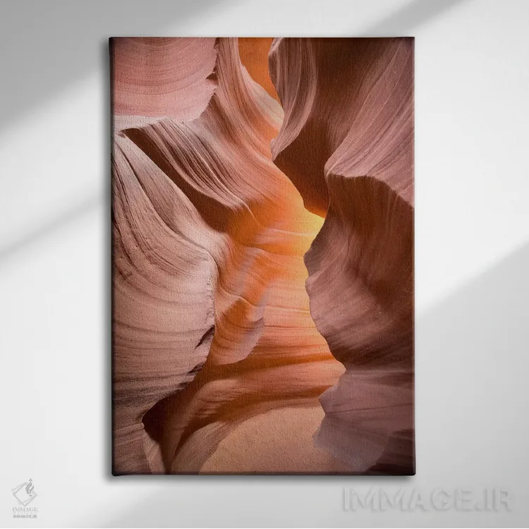 تابلو دکوراتیو خوش آمد شماره ۲ اثر موایسس لوی - نمای روبهرو روی دیوار