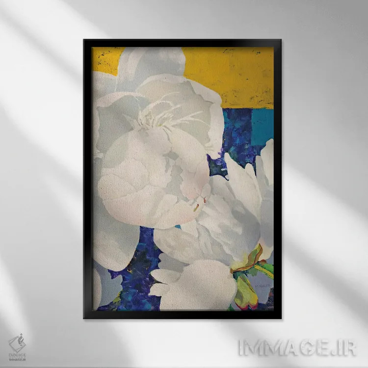 تابلو انتزاعی پیونی سفید اثر ماریا مورالس - نمای قابدار مشکی