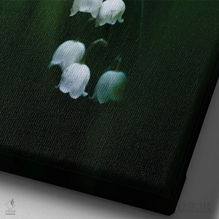 تابلو دکوراتیو موگه اثر ماتیوژ پی سیاک - نمای نزدیک بافت بوم