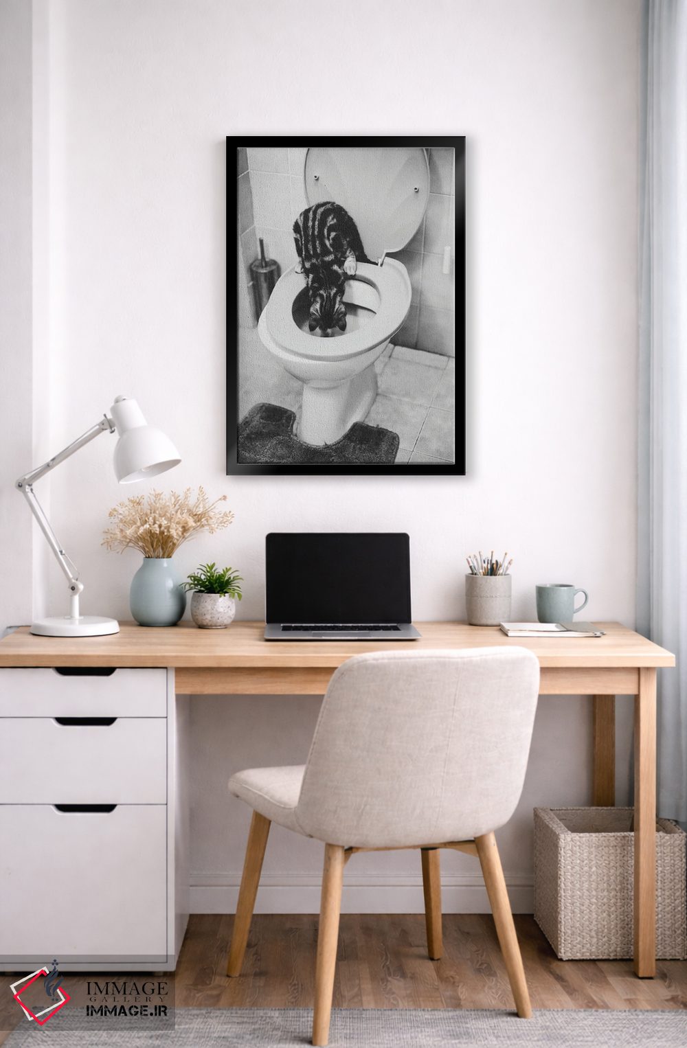 تابلو دکوراتیو لوله کش اثر میلیسا تپاوک - D6B