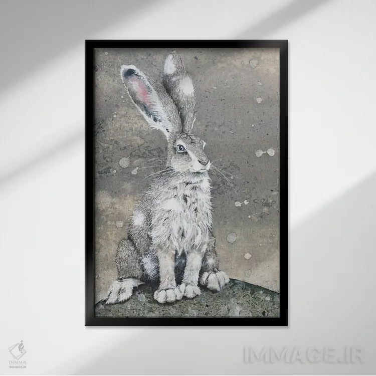 تابلو دکوراتیو نقره ای اثر مگی واندواله - نمای قابدار مشکی