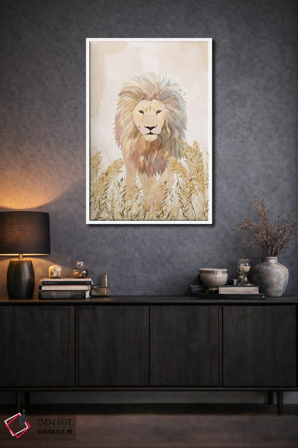 تابلو دکوراتیو شیر طلایی در علفزار اثر سارا مانوفسکی - D2W