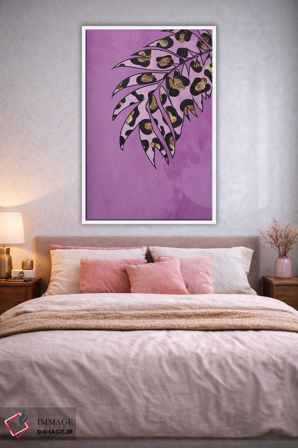 تابلو مینیمال برگ با نقش پلنگی صورتی اثر سارا مانوفسکی - D1W