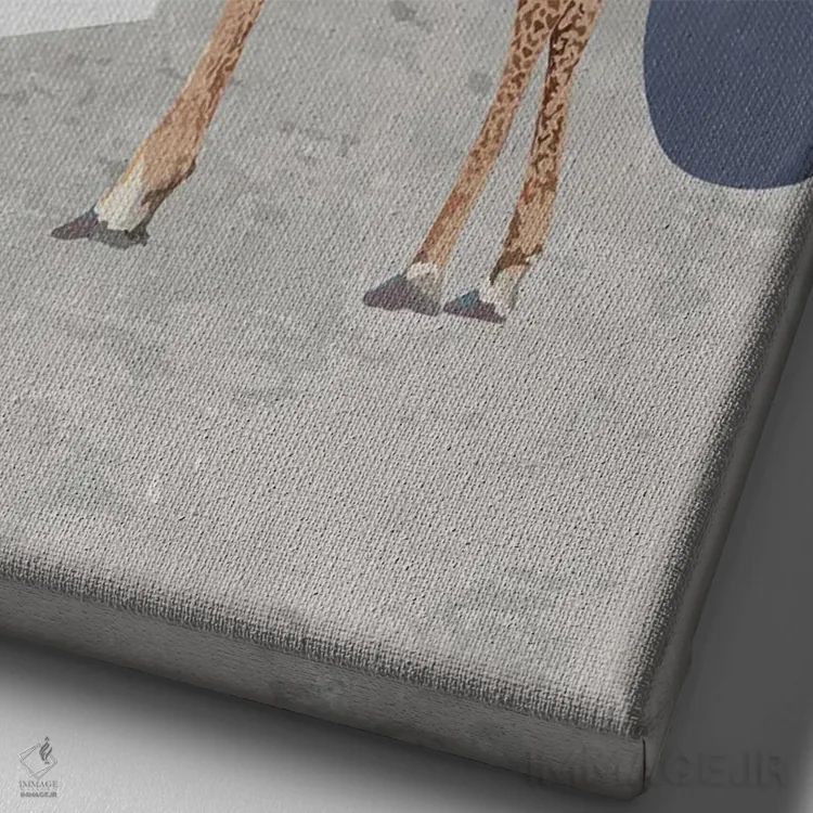 تابلو دکوراتیو زرافه و پله ها اثر سارا مانوفسکی - نمای نزدیک بافت بوم