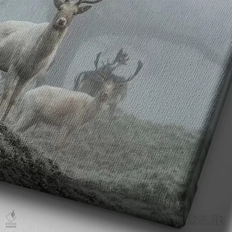 تابلو دکوراتیو مه آلودترین اثر مکس الیس - نمای نزدیک بافت بوم