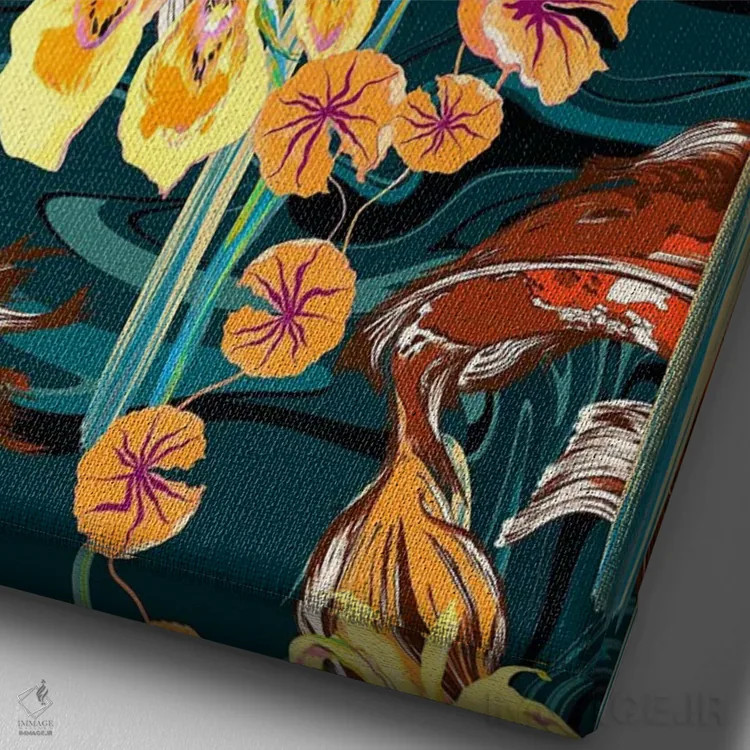 تابلو دکوراتیو حوض ماهی کوی آبی-پترولی اثر مریلین مدو - نمای نزدیک بافت بوم