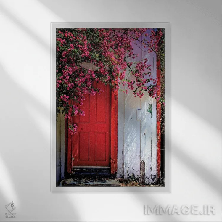 تابلو دکوراتیو در قرمز اثر باور مایو - نمای قابدار سفید