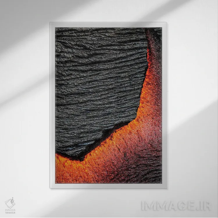 تابلو دکوراتیو تولد دوباره اثر شین مایرز - نمای قابدار سفید