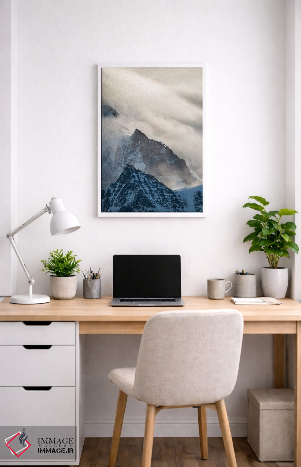 تابلو دکوراتیو ابرهای طوفانی معمولی بر فراز کوه های رشته کوه آلردایس اثر مارتین زویک - D3W