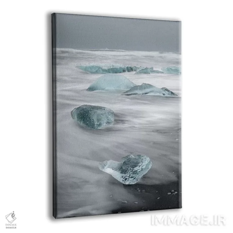 تابلو دکوراتیو Iceland.,کوه های یخ در ساحل شنی سیاه آتشفشانی، ایسلند اثر مارتین زویک - نمای پرسپکتیو محصول