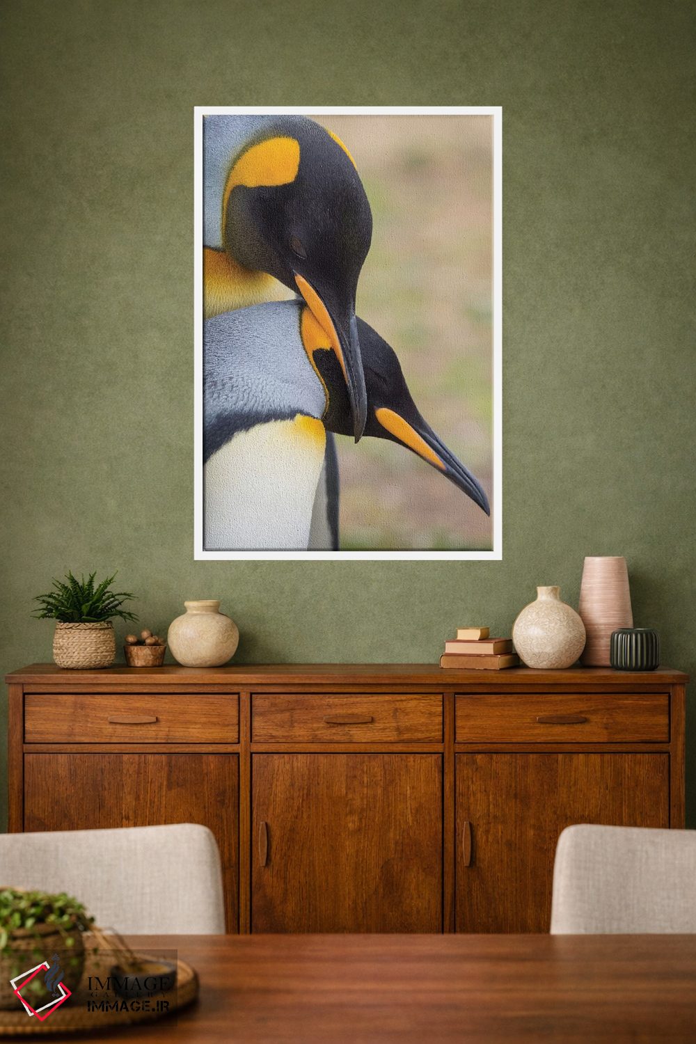 تابلو دکوراتیو نمایش خواستگاری پنگوئن شاه در جزایر فالکلند اثر مارتین زویک - D1W