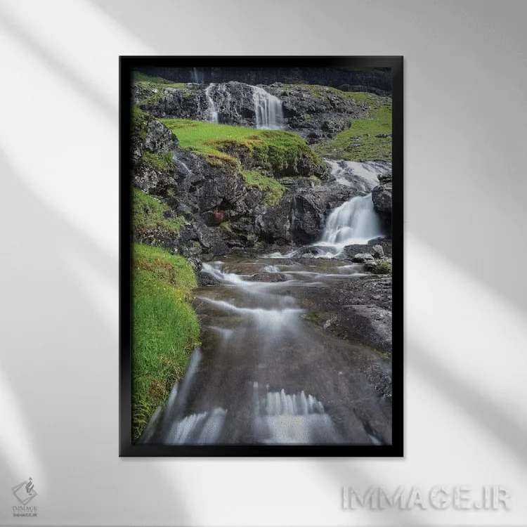 تابلو دکوراتیو Faroe Islands,دره ساکسون، جزایر فارو، دانمارک اثر مارتین زویک - نمای قابدار مشکی