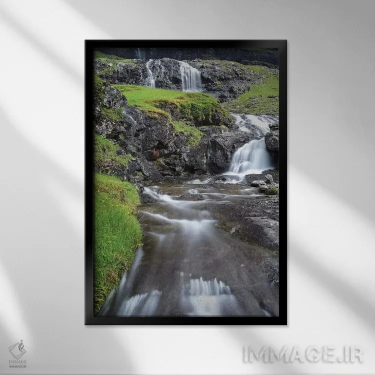 تابلو دکوراتیو Faroe Islands,دره ساکسون، جزایر فارو، دانمارک اثر مارتین زویک - نمای قابدار مشکی
