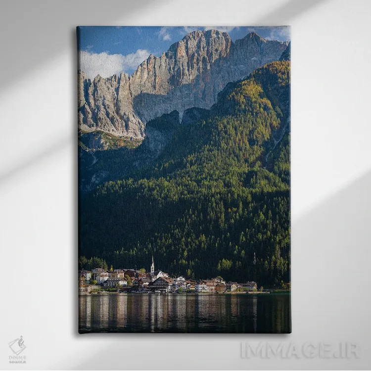 تابلو دکوراتیو an icon of the dolomites in the Veneto, Italy,دهکده آلگه کن… اثر مارتین زویک - نمای روبهرو روی دیوار