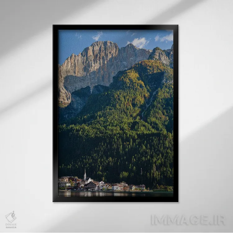 تابلو دکوراتیو an icon of the dolomites in the Veneto,دهکده آلگه کنار دریا… اثر مارتین زویک - نمای قابدار مشکی