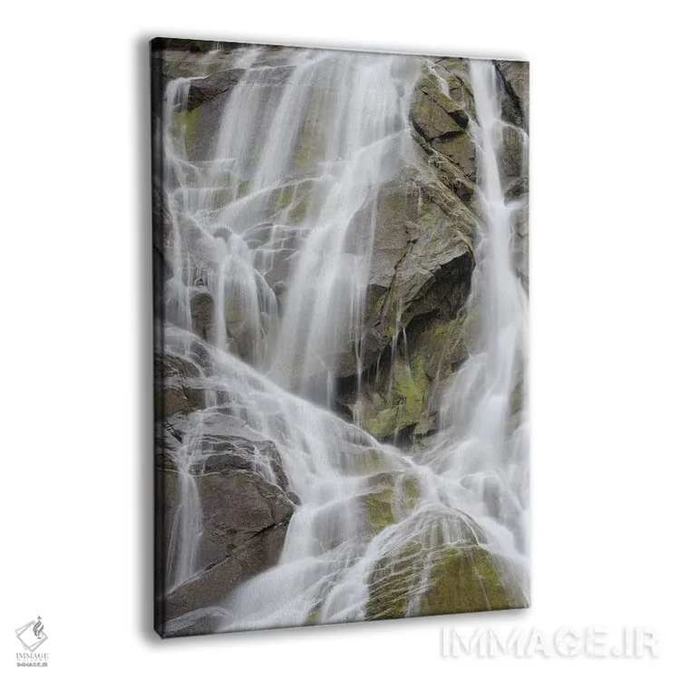 تابلو دکوراتیو آبشار ناردیس در استان ترنتینو، ایتالیا اثر مارتین زویک - نمای پرسپکتیو محصول