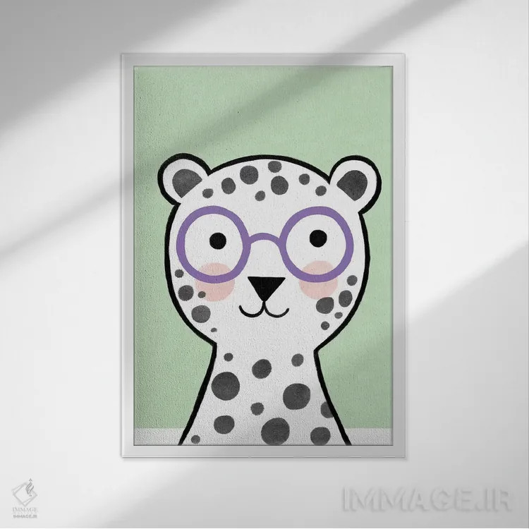 تابلو دکوراتیو عینک های رنگارنگ کودکانه ۱ اثر ناتالی مایلز - نمای قابدار سفید