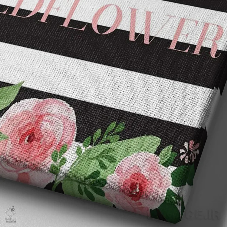 تابلو دکوراتیو در دشتی از گل سرخ اثر نیکول باسک - نمای نزدیک بافت بوم