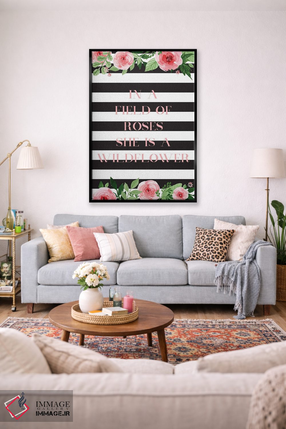 تابلو دکوراتیو در دشتی از گل سرخ اثر نیکول باسک - D1B