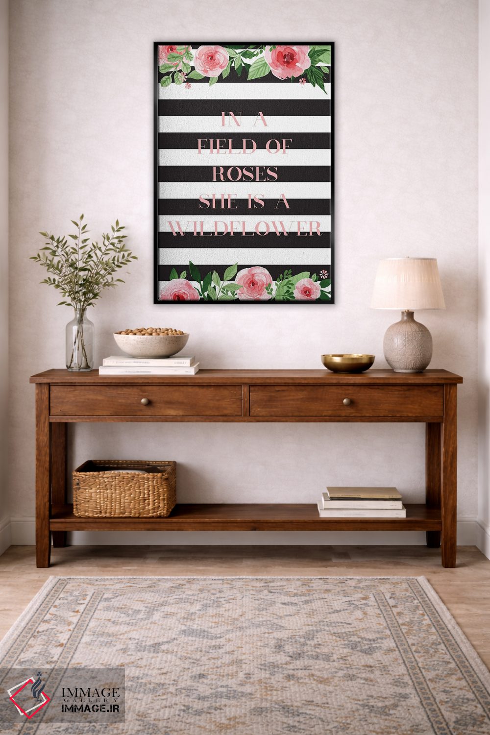 تابلو دکوراتیو در دشتی از گل سرخ اثر نیکول باسک - D4B