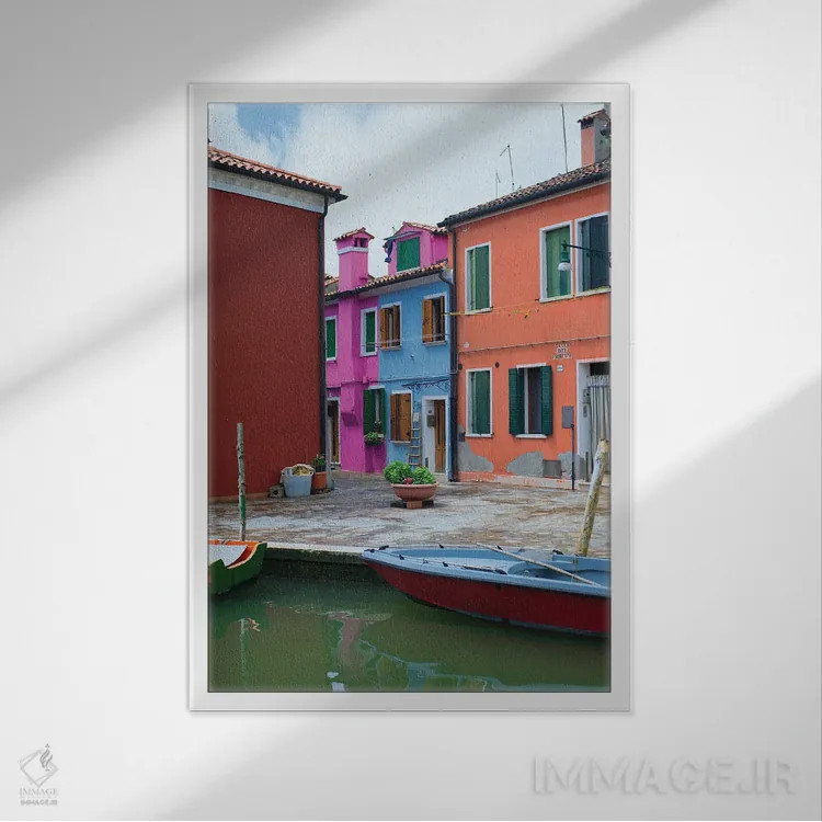 تابلو دکوراتیو در حال استراحت ۲ اثر نانسی کروول - نمای قابدار سفید