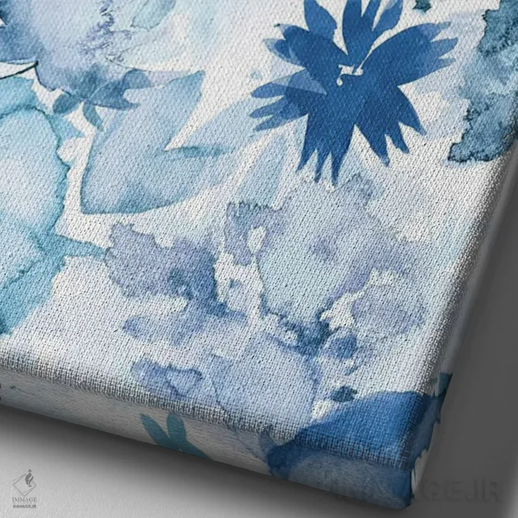 تابلو مدرن گل های بزرگ آبرنگی نیلی اثر نینولا دیزاین - نمای نزدیک بافت بوم