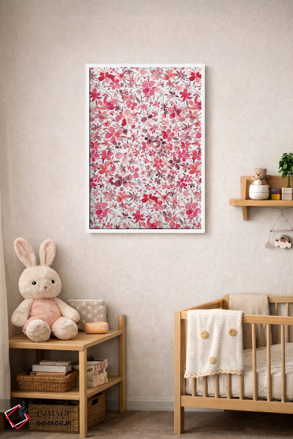 تابلو انتزاعی گل و گلبرگ های رنگی مرجانی اثر نینولا دیزاین - D2W